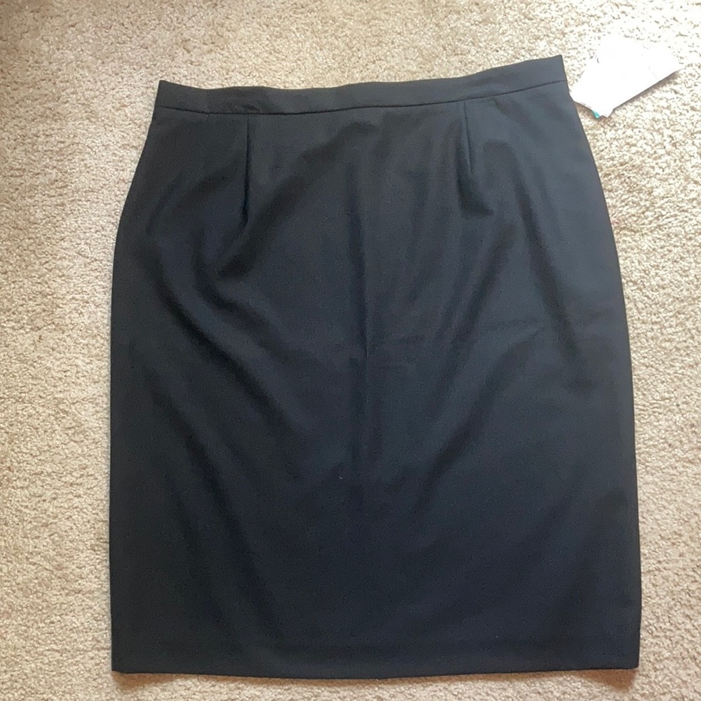 Jones New York pencil skirt